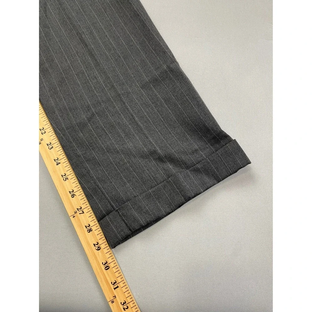 Chaps Mens 100% Wool Pinstripe 2 Piece Suit Charcoal Grey 40S 33W x 30L‎